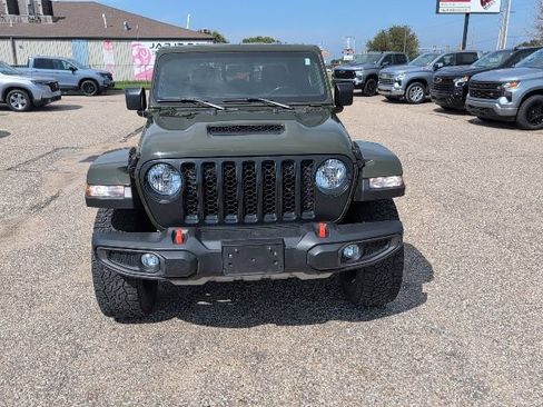 Used 2021 Jeep Gladiator Mojave w/ Cold Weather Group image 16