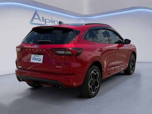 Certified 2024 Ford Escape ST-Line Elite w/ Premium Technology Package AWD/4WD image 5