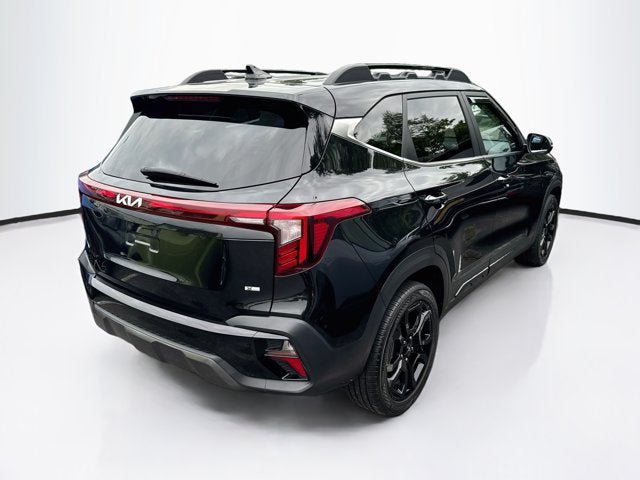 Certified 2024 Kia Seltos X-Line AWD/4WD image 4