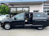 Used 2017 Chrysler Pacifica Touring w/ Tire & Wheel Group image 6