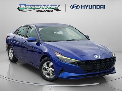 Used 2023 Hyundai Elantra SE w/ Cargo Package