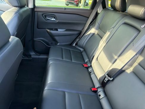 Used 2023 Nissan Rogue SL w/ SL Premium Package AWD/4WD image 34