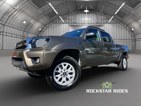 Used 2012 Toyota Tacoma 4x4 Double Cab w/ SR5 Pkg image 18