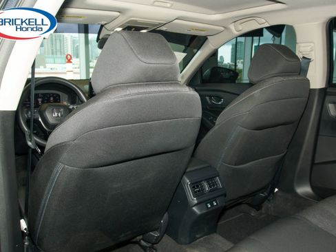 Certified 2025 Honda Accord SE image 20