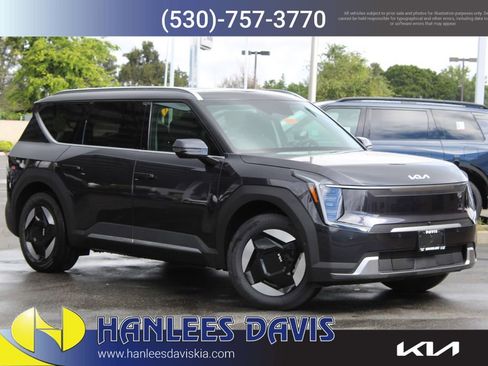 New 2026 Kia EV9 Wind AWD/4WD image 1