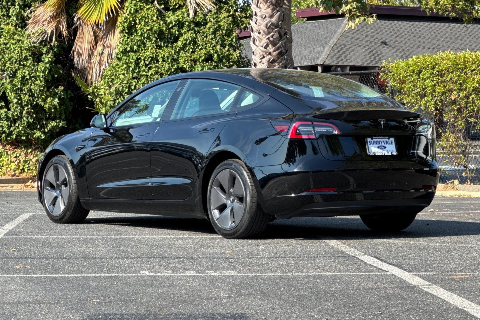 Used 2022 Tesla Model 3 Long Range AWD/4WD image 6