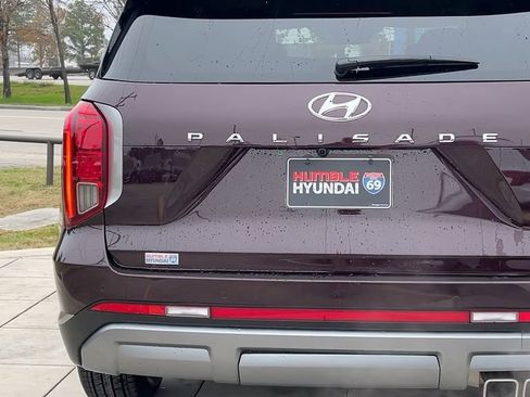 Used 2024 Hyundai Palisade SEL image 21