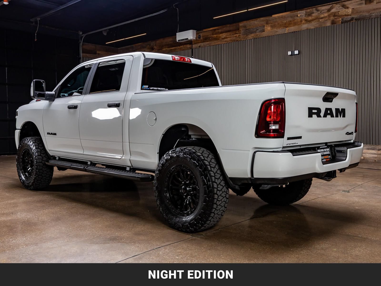 Used 2025 RAM 2500 Big Horn AWD/4WD image 6