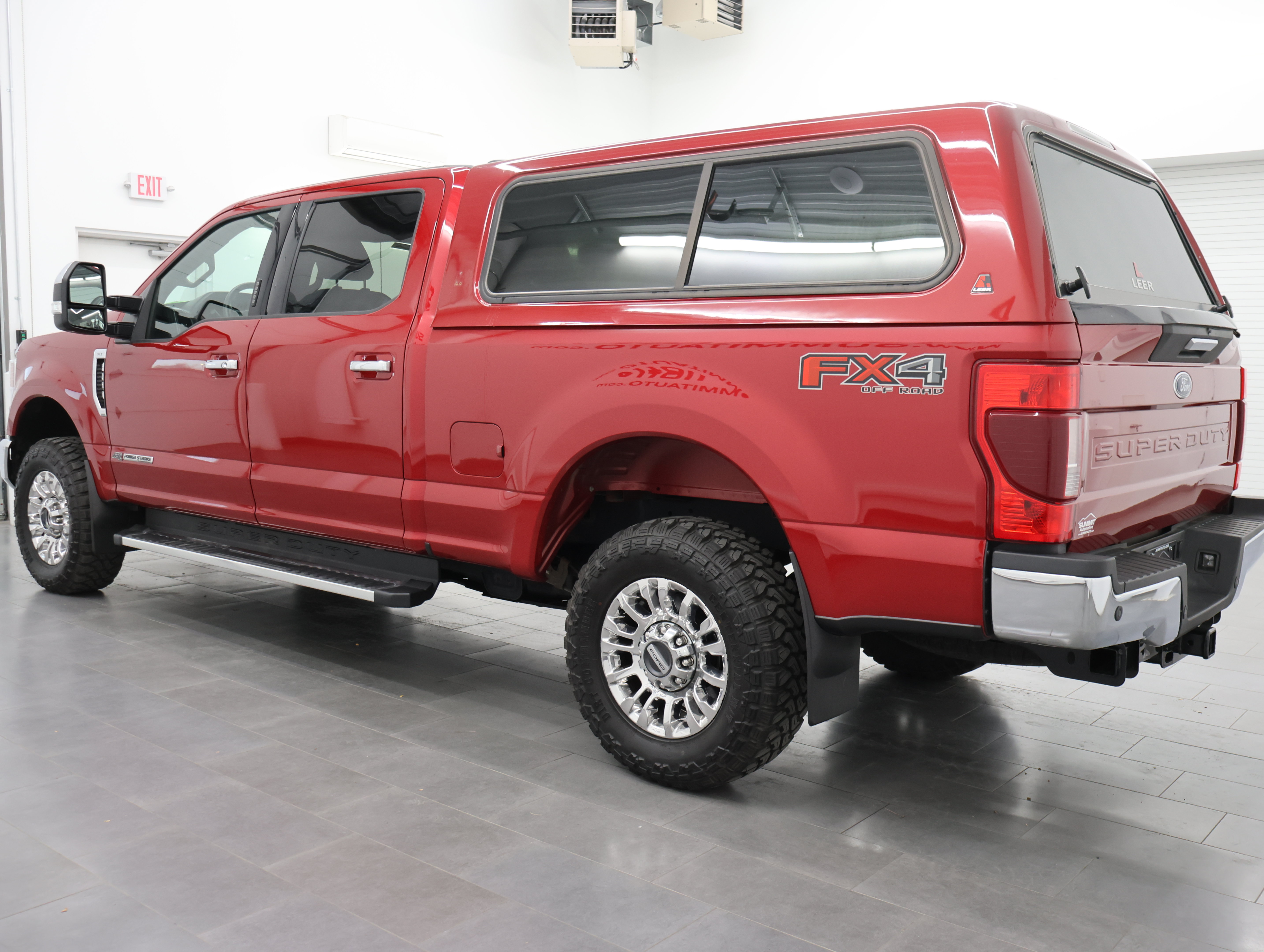 Used 2022 Ford F250 XLT w/ XLT Premium Package AWD/4WD image 6