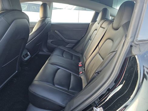 Used 2022 Tesla Model 3 Performance AWD/4WD image 5