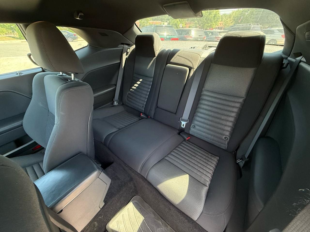 Used 2014 Dodge Challenger SXT RWD image 26