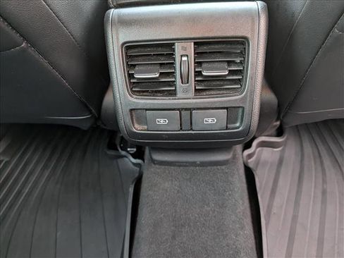 Used 2021 Honda Accord Touring image 16