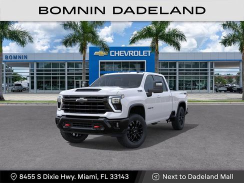 New 2026 Chevrolet Silverado 2500 LT w/ Trail Boss Package AWD/4WD image 1