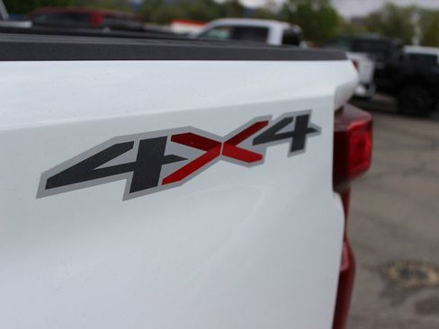 Used 2021 Chevrolet Silverado 2500 LT w/ Fleet Comfort Package image 5