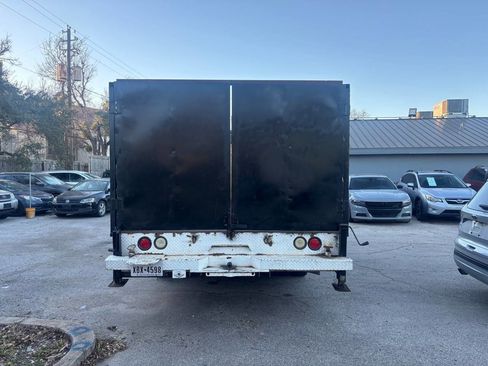 Used 2009 Ford F450 2WD Regular Cab Super Duty image 13