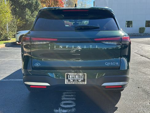 New 2026 INFINITI QX60 Luxe w/ Cargo Package image 4