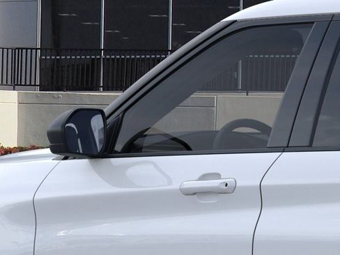 New 2025 Ford Explorer Active RWD image 20