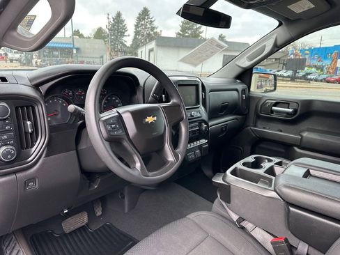 Used 2021 Chevrolet Silverado 1500 Custom image 25