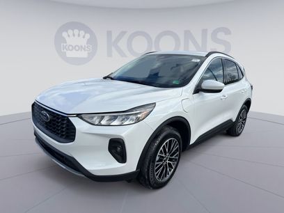 Used 2025 Ford Escape SE