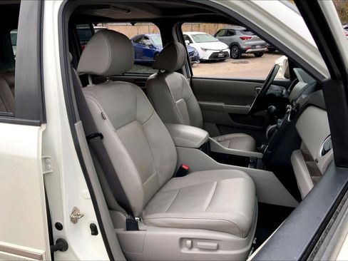 Used 2014 Honda Pilot Touring image 8