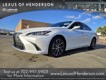 New 2025 Lexus ES 300h w/ Premium Package
