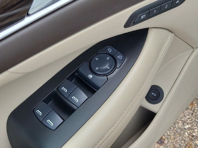 Used 2017 Buick LaCrosse Essence w/ Sun and Shade Package FWD image 10