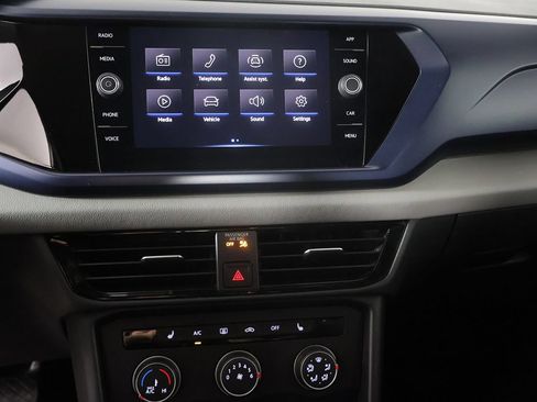 Used 2022 Volkswagen Taos SE FWD image 39