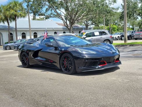 Used 2023 Chevrolet Corvette Stingray Premium Conv w/ 3LT RWD image 2