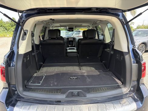 Used 2021 INFINITI QX80 Luxe w/ Cargo Package AWD/4WD image 12