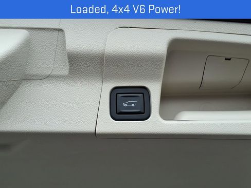 Certified 2023 GMC Acadia Denali w/ Denali Ultimate Package AWD/4WD image 22