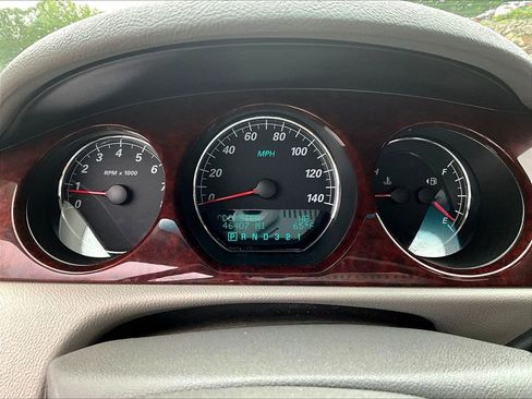 Used 2007 Buick Lucerne CXL image 19