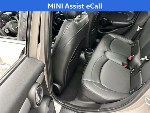 Used 2022 MINI Cooper S w/ Premium Package image 26