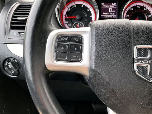 Used 2019 Dodge Grand Caravan GT image 11