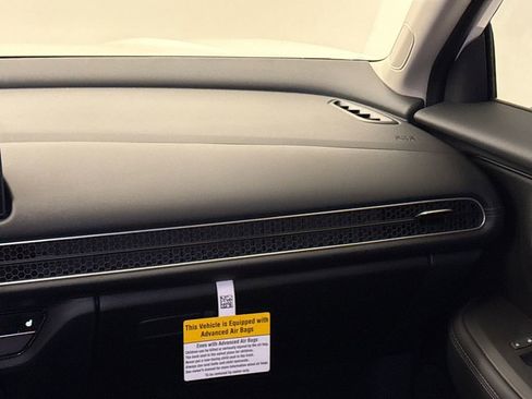 New 2026 Honda HR-V EX-L image 17