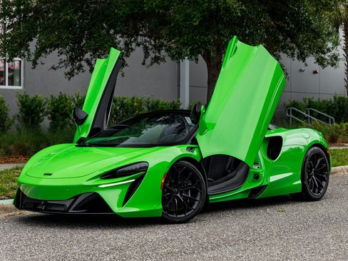 New 2026 McLaren Artura Spider RWD image 33