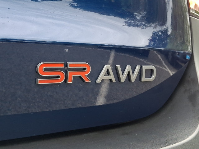 Used 2026 Nissan Kicks SR w/ Cold Weather Package AWD/4WD image 30