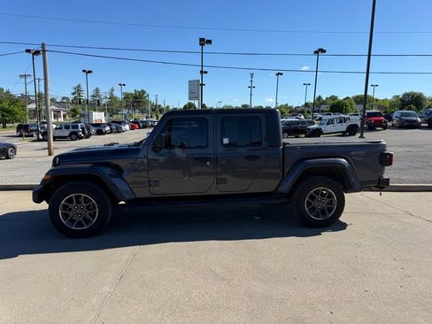 Used 2021 Jeep Gladiator Sport w/ Quick Order Package 24Q 80Th AWD/4WD image 10