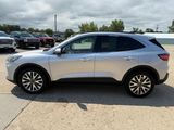 Used 2020 Ford Escape Titanium image 4