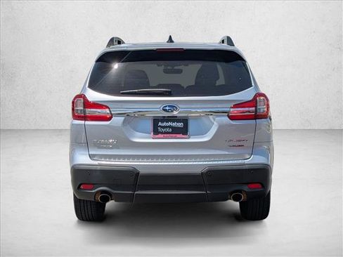Used 2022 Subaru Ascent Limited w/ Technology Package AWD/4WD image 7