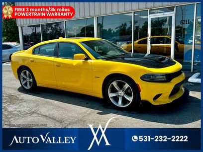 Used 2018 Dodge Charger R/T w/ Navigation & Travel Group