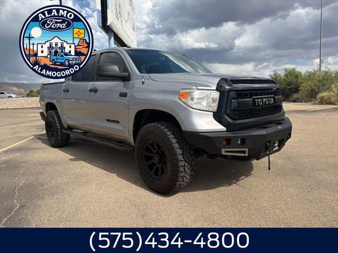 Used 2016 Toyota Tundra SR5 w/ TRD Off Road Package AWD/4WD image 7