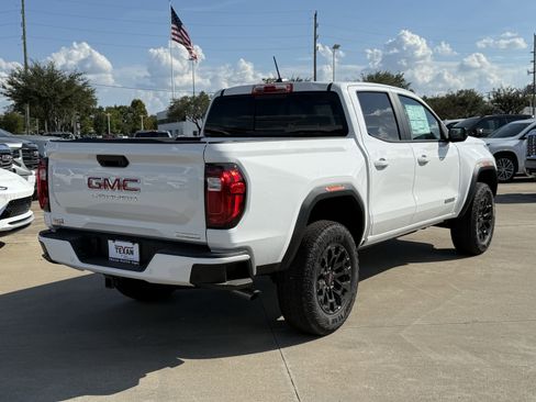 New 2026 GMC Canyon Elevation w/ Convenience Package image 5