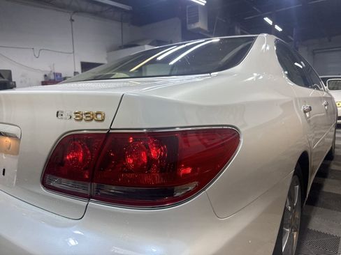 Used 2005 Lexus ES 330 image 9