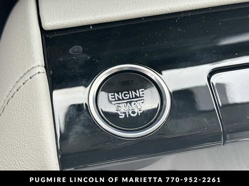 New 2026 Lincoln Navigator L Reserve AWD/4WD image 24