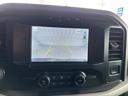 Used 2022 Ford F150 XLT w/ Trailer Tow Package image 16