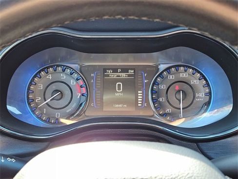 Used 2015 Chrysler 200 S w/ Comfort Group image 12