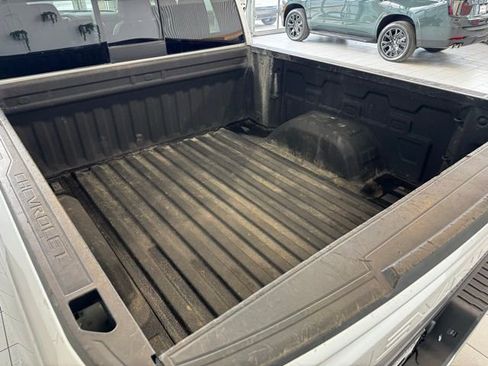 Used 2020 Chevrolet Silverado 1500 LT w/ All-Star Edition image 40