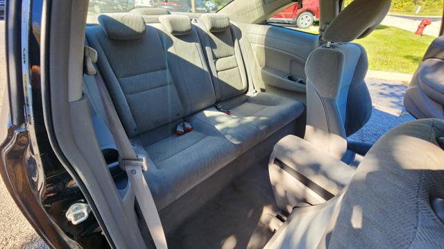 Used 2010 Honda Civic LX image 16