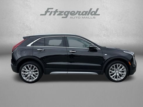 Used 2023 Cadillac XT4 Premium Luxury w/ Enhanced Visibility Package AWD/4WD image 5