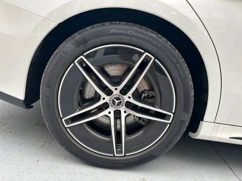 New 2025 Mercedes-Benz E 450 4MATIC Sedan image 23